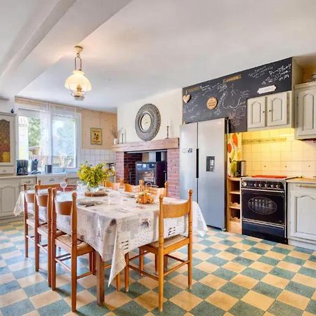 Villa Charmante A Bosset Avec Piscine Partagee Экстерьер фото
