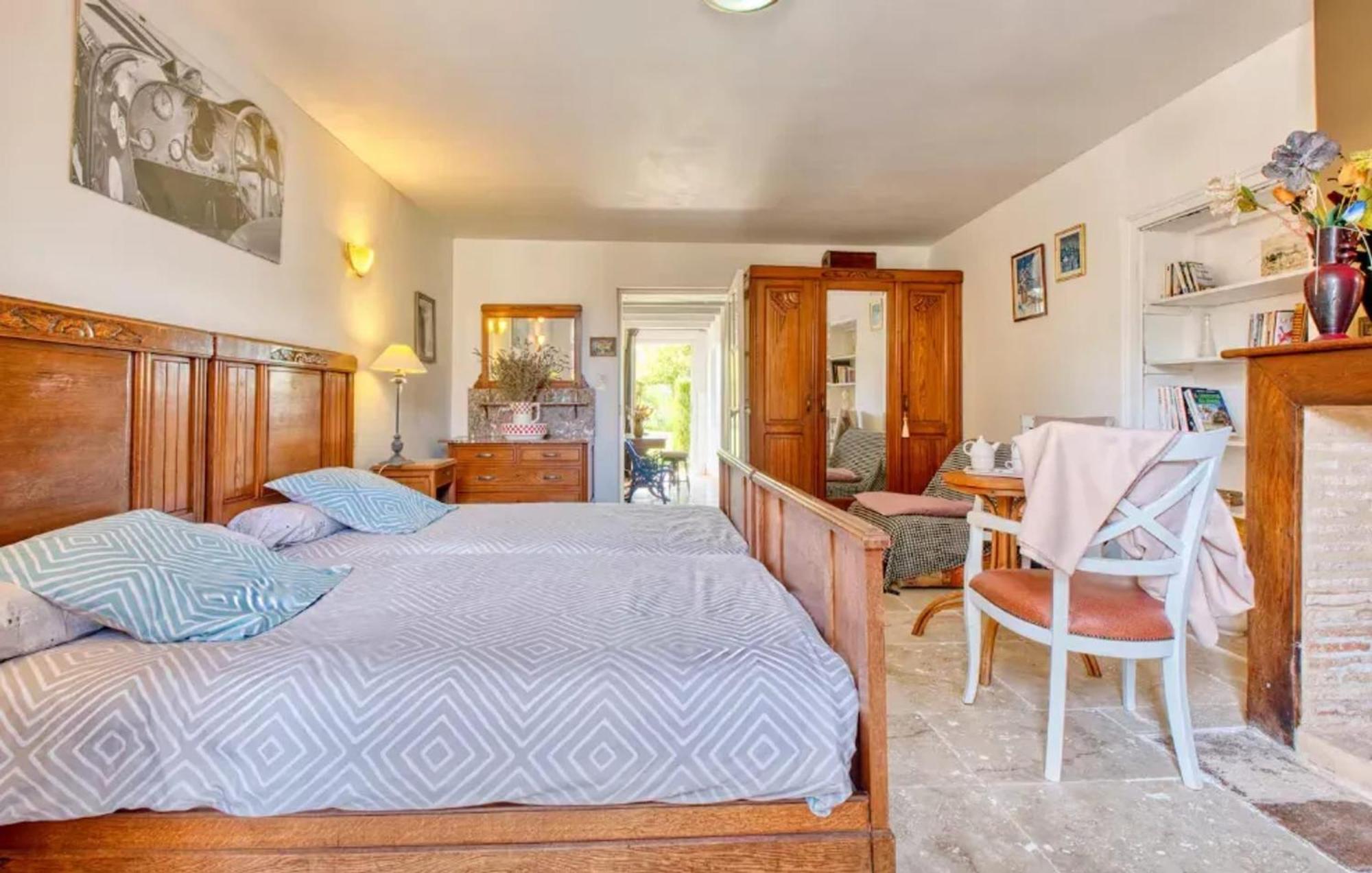 Villa Charmante A Bosset Avec Piscine Partagee Экстерьер фото